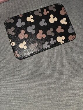 Mickey Mouse Pattern Black Card & Key Holder